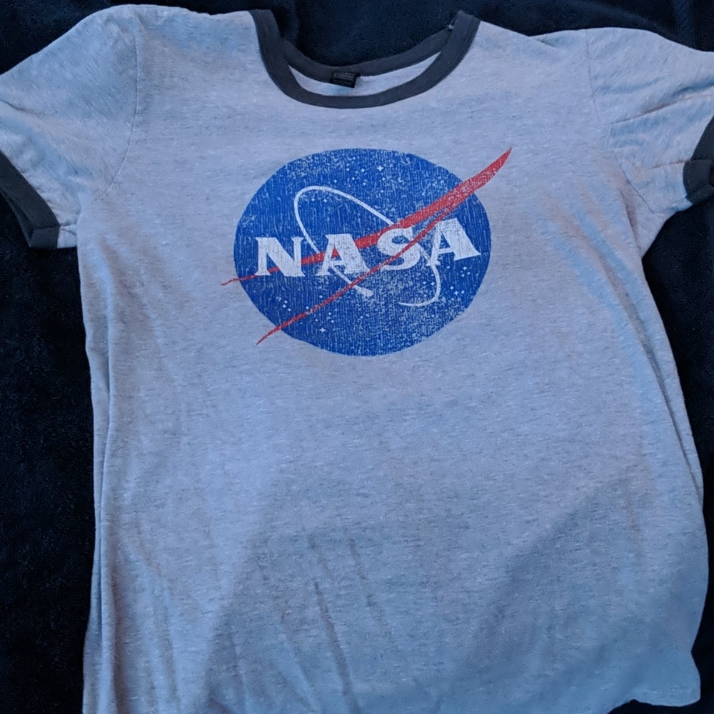 Short sleeve top